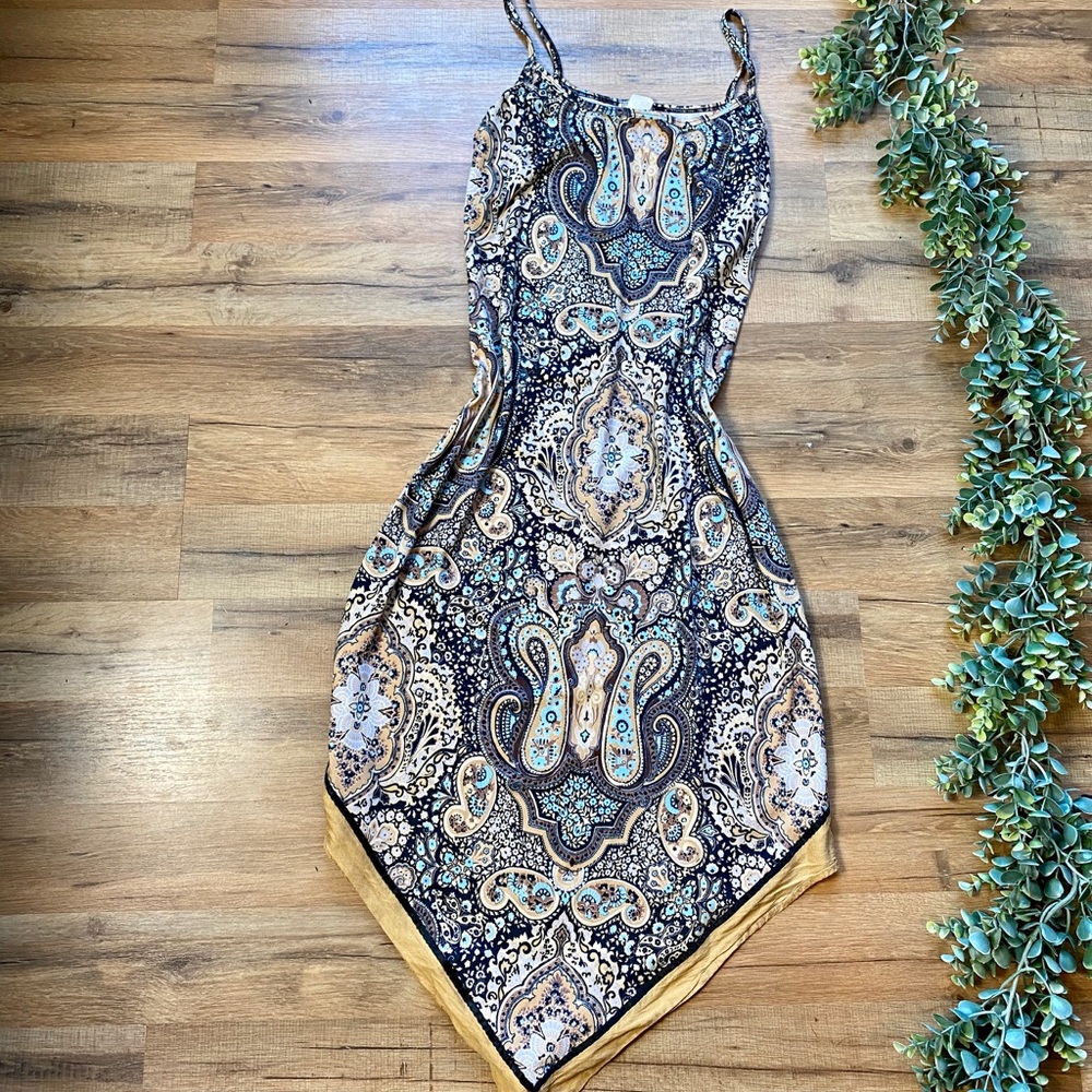 Lunachix | Paisley Pointed Hem Dress